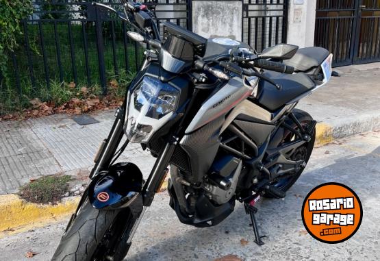 Motos - CF NK300 2023 Nafta 11500Km - En Venta