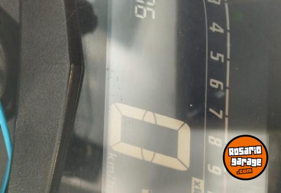 Motos - Honda CBX 250 TWISTER INYECCION 2021 Nafta 8750Km - En Venta