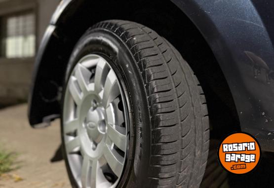 Autos - Ford Ka fly viral 2010 Nafta 170000Km - En Venta