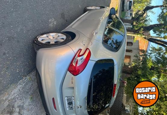 Autos - Peugeot 208 2015 Nafta 158000Km - En Venta