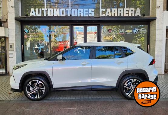 Autos - Toyota Yaris cross 2026 Nafta 0Km - En Venta