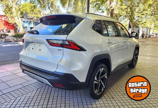 Autos - Toyota Yaris cross 2026 Nafta 0Km - En Venta