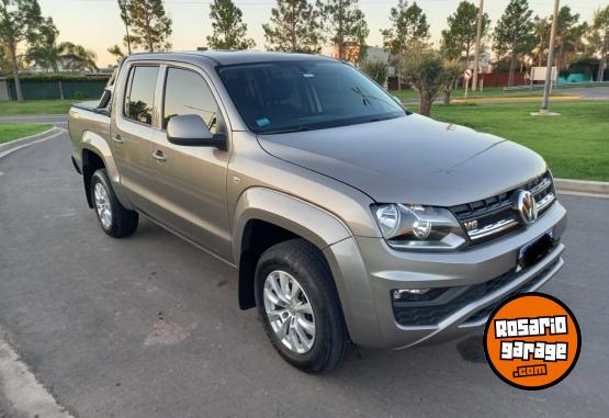 Camionetas - Volkswagen AMAROK V6 COMFORTLINE 2023 Diesel 90000Km - En Venta