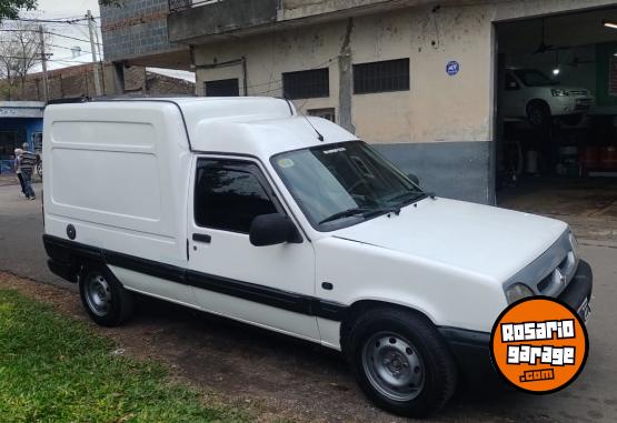 Utilitarios - Renault Express 2000 GNC 555555Km - En Venta