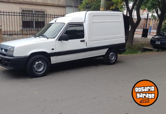 Utilitarios - Renault Express 2000 GNC 555555Km - En Venta