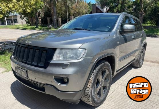 Camionetas - Jeep GRAND CHEROKEE 2012 Nafta 230000Km - En Venta
