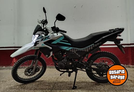 Motos - Zanella ZR 2025 Nafta 19300Km - En Venta