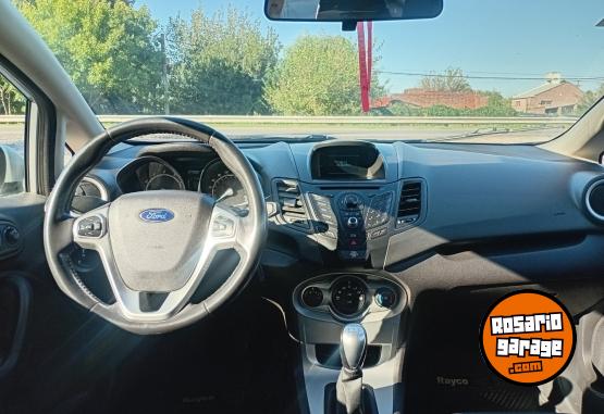 Autos - Ford Kinetic se plus 2013 Nafta 180000Km - En Venta