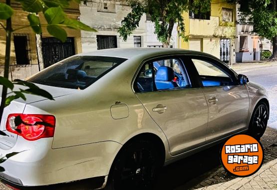 Autos - Volkswagen Vento 2006 GNC 204000Km - En Venta