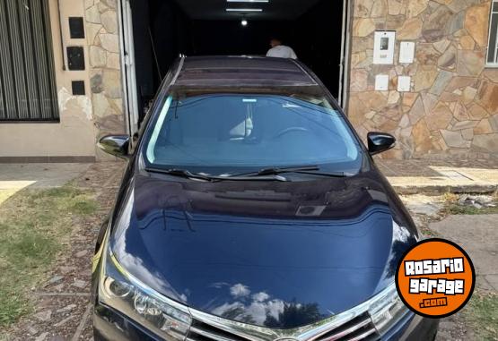 Autos - Toyota Corolla 1.8 XLI CVT 2015 Nafta 180000Km - En Venta