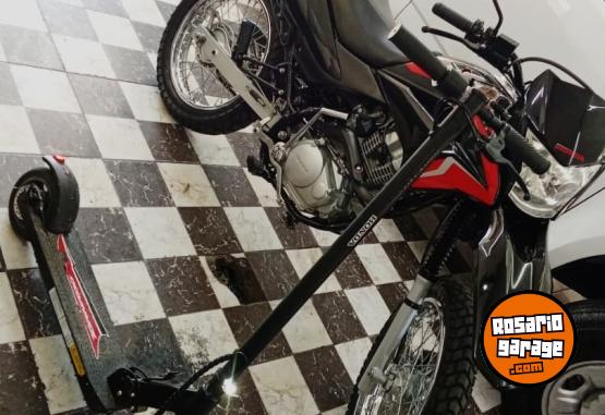 Motos - Honda Xr150 2022 Nafta 22000Km - En Venta