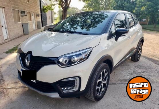 Autos - Renault Captur Intense 2.0 2018 Nafta 100000Km - En Venta