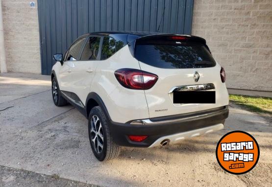 Autos - Renault Captur Intense 2.0 2018 Nafta 100000Km - En Venta