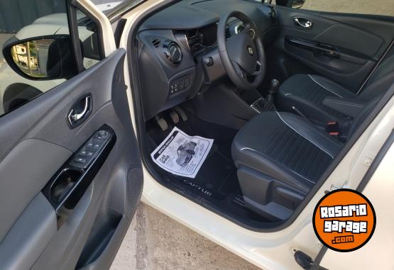 Autos - Renault Captur Intense 2.0 2018 Nafta 100000Km - En Venta