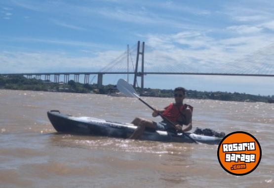 Deportes Náuticos - Kayak impecable con remo + chaleco - En Venta