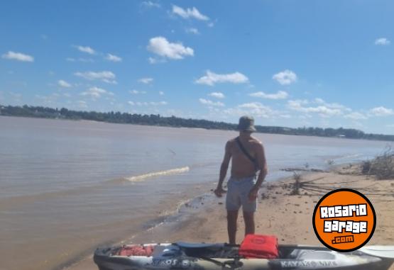 Deportes Náuticos - Kayak impecable con remo + chaleco - En Venta
