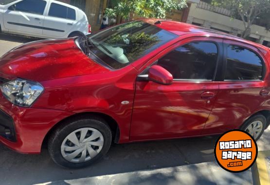 Autos - Toyota Etios 2018 Nafta 54000Km - En Venta