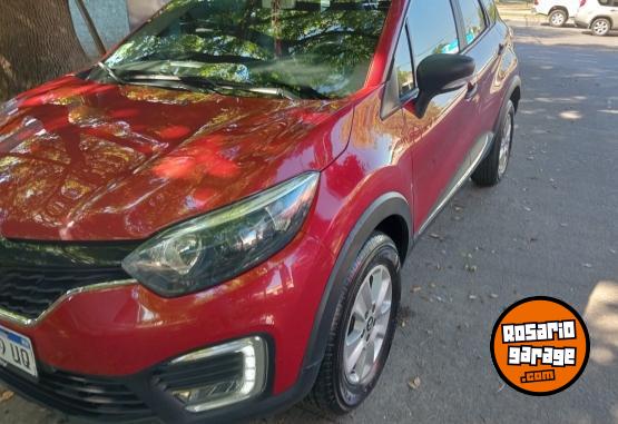 Autos - Renault Captur life 2018 Nafta 124500Km - En Venta