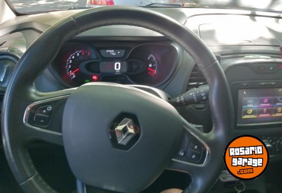 Autos - Renault Captur life 2018 Nafta 124500Km - En Venta