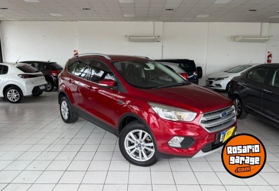 Camionetas - Ford Kuga SEL 2017 Nafta 100000Km - En Venta