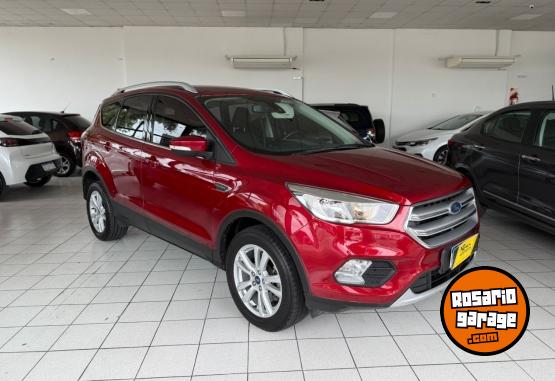 Camionetas - Ford Kuga SEL 2017 Nafta 100000Km - En Venta
