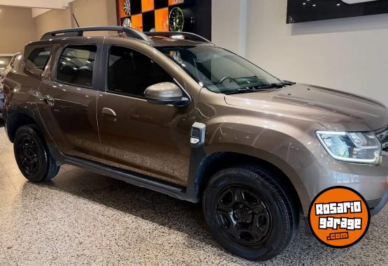 Autos - Renault Duster zen 2022 Nafta 114000Km - En Venta