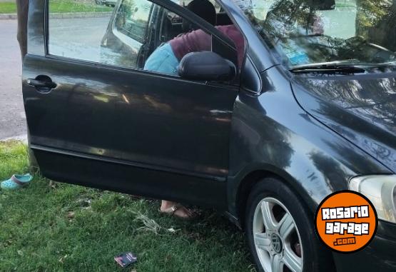 Autos - Volkswagen Fox 2006 Nafta 260000Km - En Venta