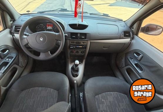 Autos - Renault Symbol 2011 Nafta 154000Km - En Venta