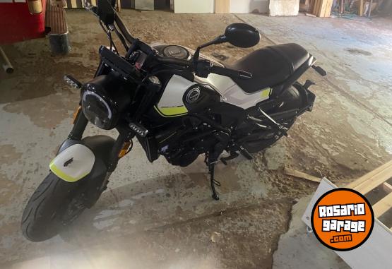 Motos - Benelli Leoncino 2023 Nafta 1400Km - En Venta