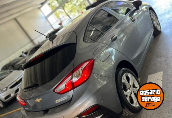 Autos - Chevrolet Cruze 5ptas LT 1.4N 2022 Nafta 42497Km - En Venta