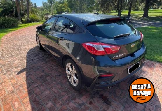 Autos - Chevrolet Cruze LT 2017 Nafta 140000Km - En Venta