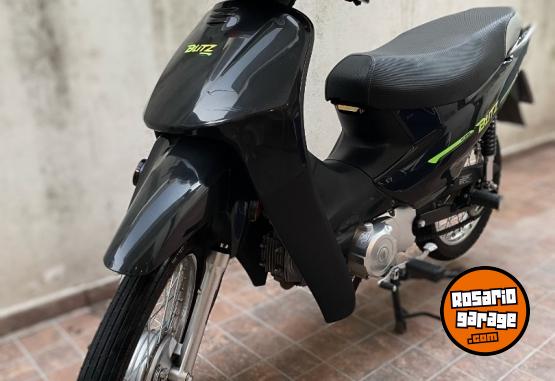 Motos - Motomel Blitz 2024 Nafta 6600Km - En Venta