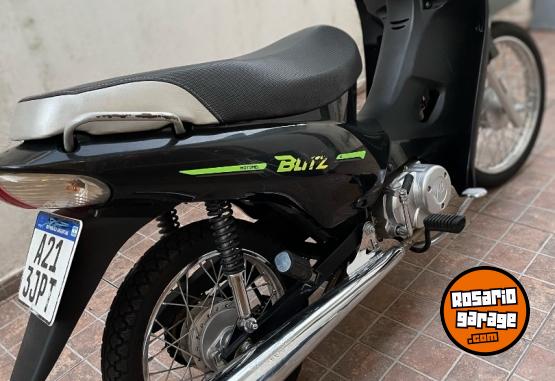 Motos - Motomel Blitz 2024 Nafta 6600Km - En Venta