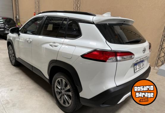 Autos - Toyota CORLLA CROSS XLI 2022 Nafta 83900Km - En Venta