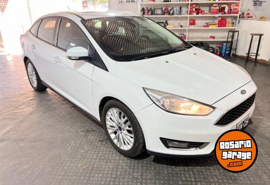 Autos - Ford Focus 2016 Nafta 137500Km - En Venta