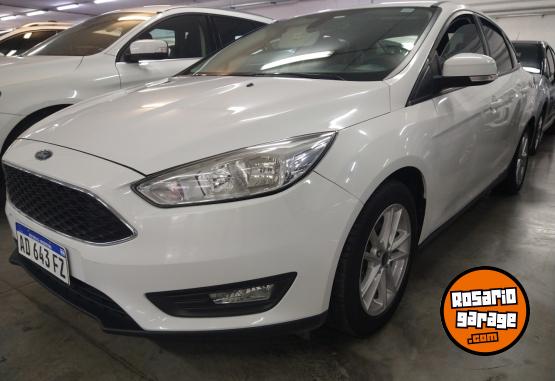 Autos - Ford Focus 4P 1.6L N S 2019 Nafta 52000Km - En Venta