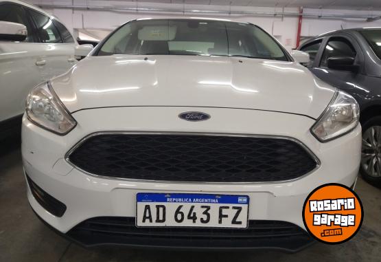 Autos - Ford Focus 4P 1.6L N S 2019 Nafta 52000Km - En Venta