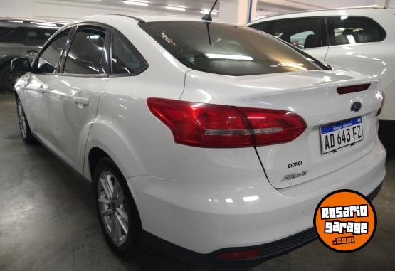 Autos - Ford Focus 4P 1.6L N S 2019 Nafta 52000Km - En Venta