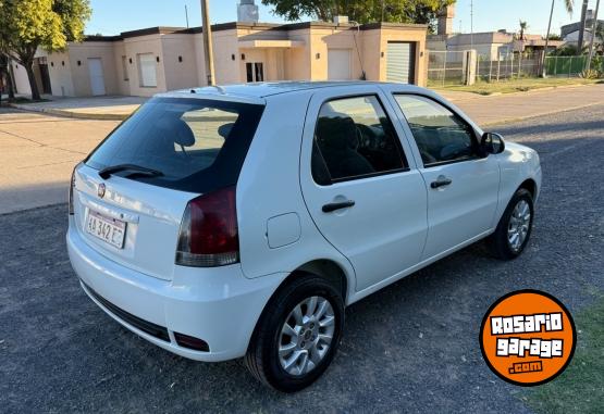 Autos - Fiat Palio 2016 GNC 120000Km - En Venta