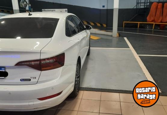 Autos - Volkswagen VENTO 1.4T COMFORTLINE 2019 Nafta 71000Km - En Venta