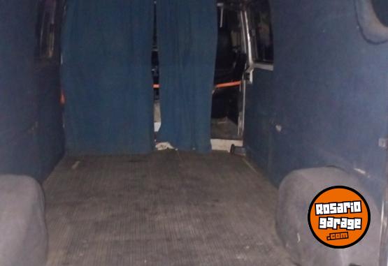 Utilitarios - Renault Trafic 1995 Diesel 111111Km - En Venta