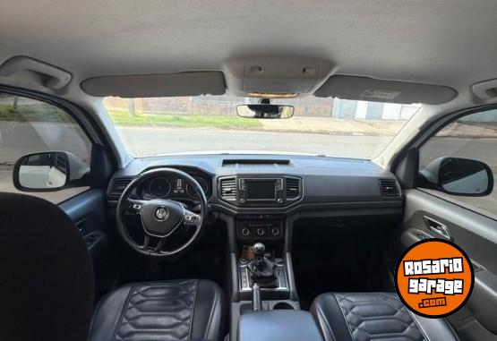 Camionetas - Volkswagen Amarok 2021 Diesel 84000Km - En Venta