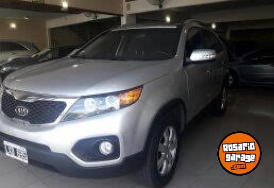 Camionetas - Kia Sorento 2012 Nafta 216000Km - En Venta