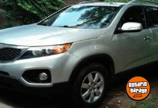 Camionetas - Kia Sorento 2012 Nafta 216000Km - En Venta