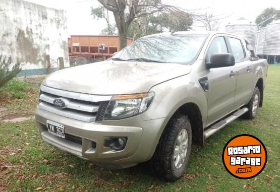 Camionetas - Ford RANGER 4X4 2012 Diesel 230000Km - En Venta