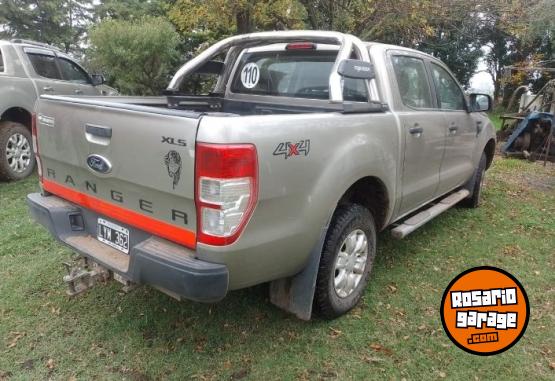 Camionetas - Ford RANGER 4X4 2012 Diesel 230000Km - En Venta