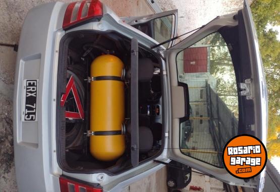 Autos - Chevrolet Astra 2004 GNC 179000Km - En Venta