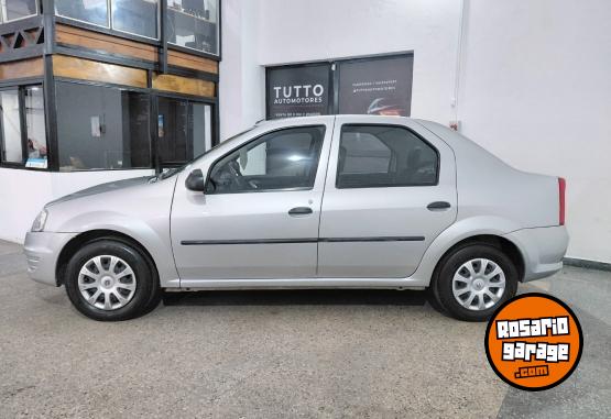 Autos - Renault Logan expresión pk1 2013 GNC 99000Km - En Venta