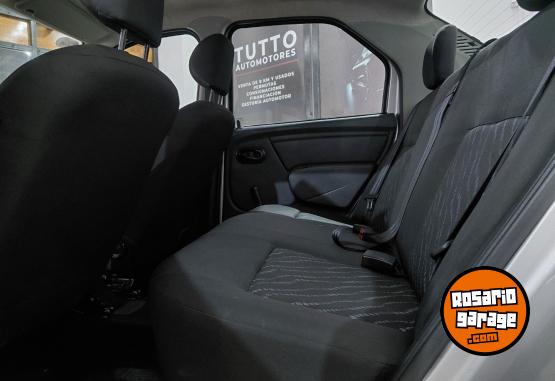 Autos - Renault Logan expresión pk1 2013 GNC 99000Km - En Venta