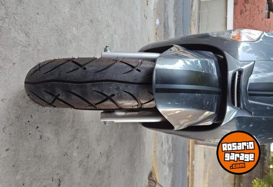 Motos - Kymco Like 125 2024 Nafta 4200Km - En Venta